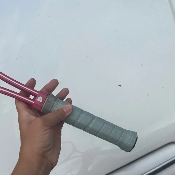 Pink Tennis Racket - Picture 5 of 6